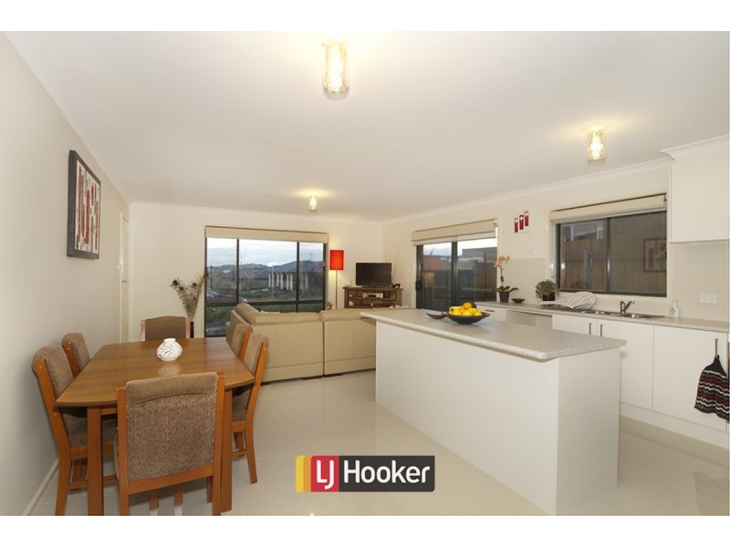 1 Boelke Place, Macgregor ACT 2615