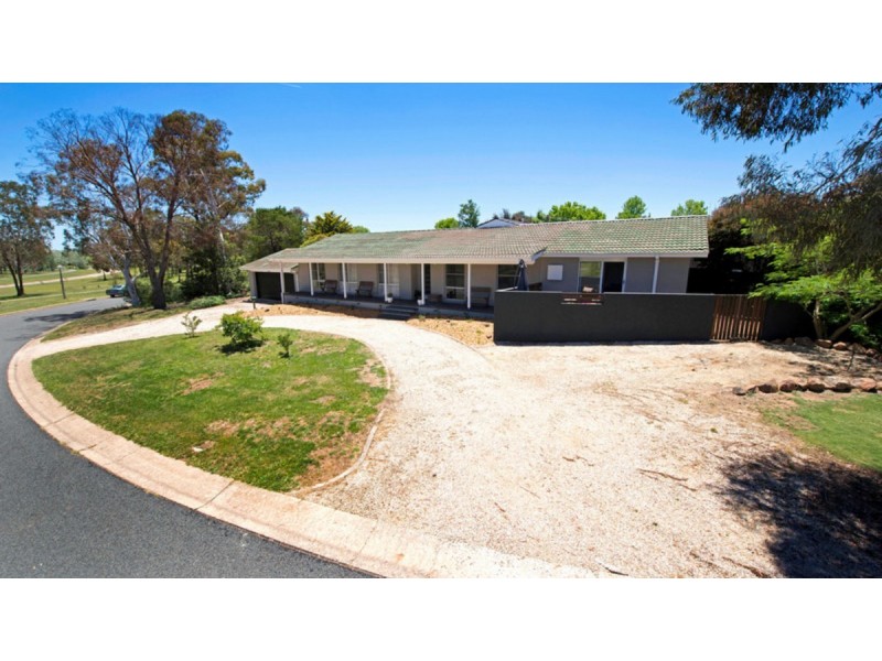 24 Florentine Circuit, Kaleen ACT 2617