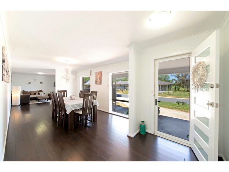 24 Florentine Circuit, Kaleen ACT 2617