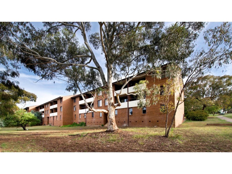 4/30 Springvale Drive, Hawker ACT 2614