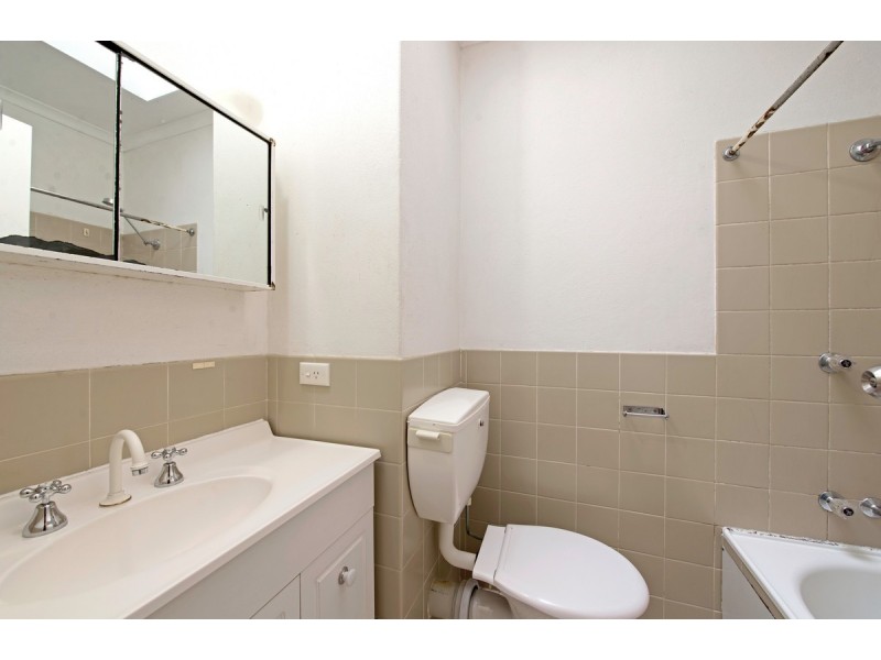 4/30 Springvale Drive, Hawker ACT 2614