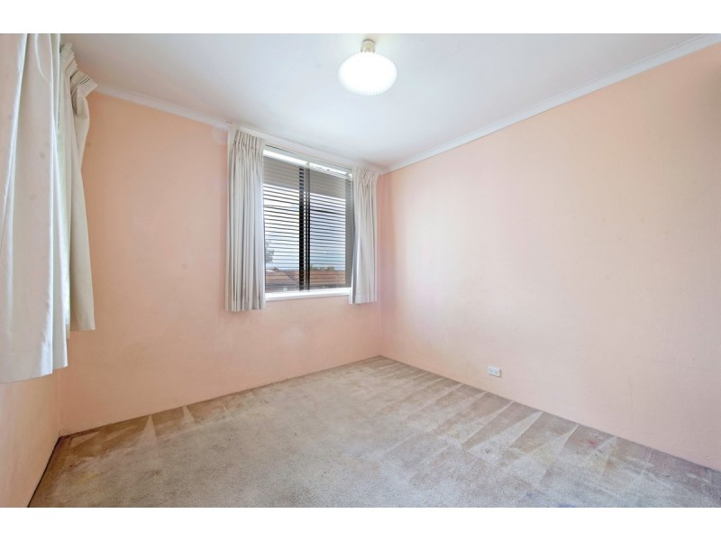 4/30 Springvale Drive, Hawker ACT 2614