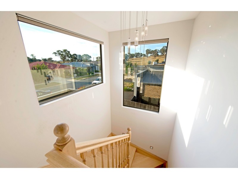 32 Alanvale Street, Harrison ACT 2914