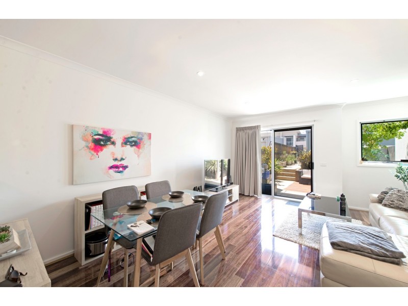 116 Mapleton Avenue, Harrison ACT 2914