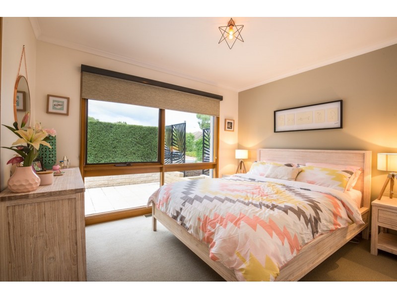 15 Challinor Crescent, Florey ACT 2615