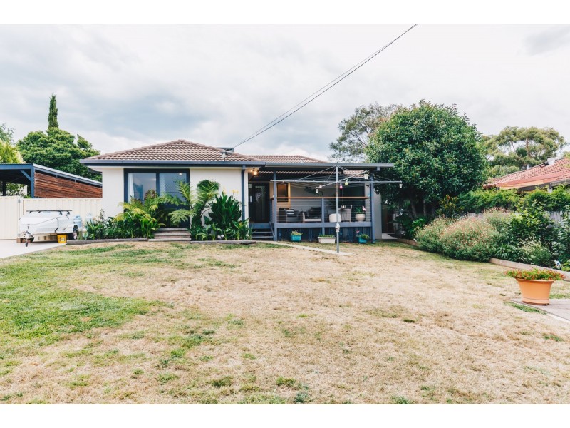 15 Challinor Crescent, Florey ACT 2615