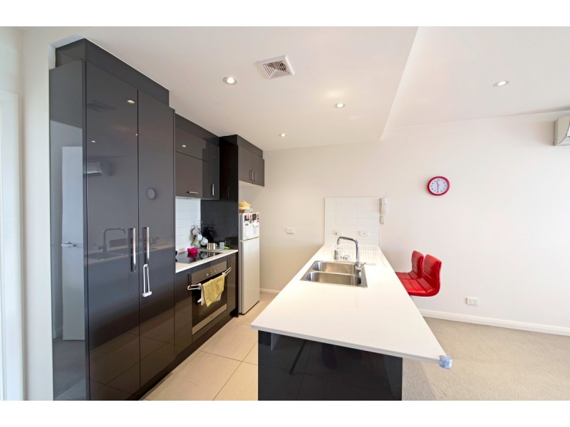18/297 Flemington Road 2913′, Franklin ACT 2913
