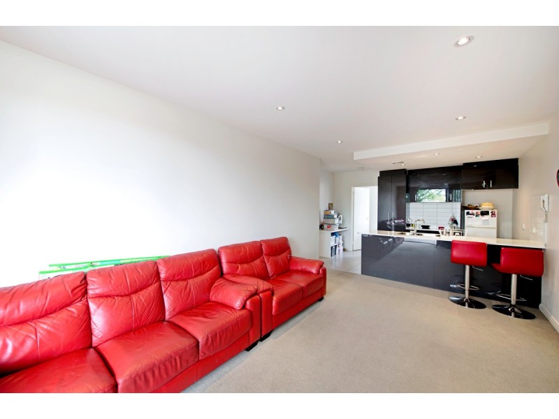 18/297 Flemington Road 2913′, Franklin ACT 2913
