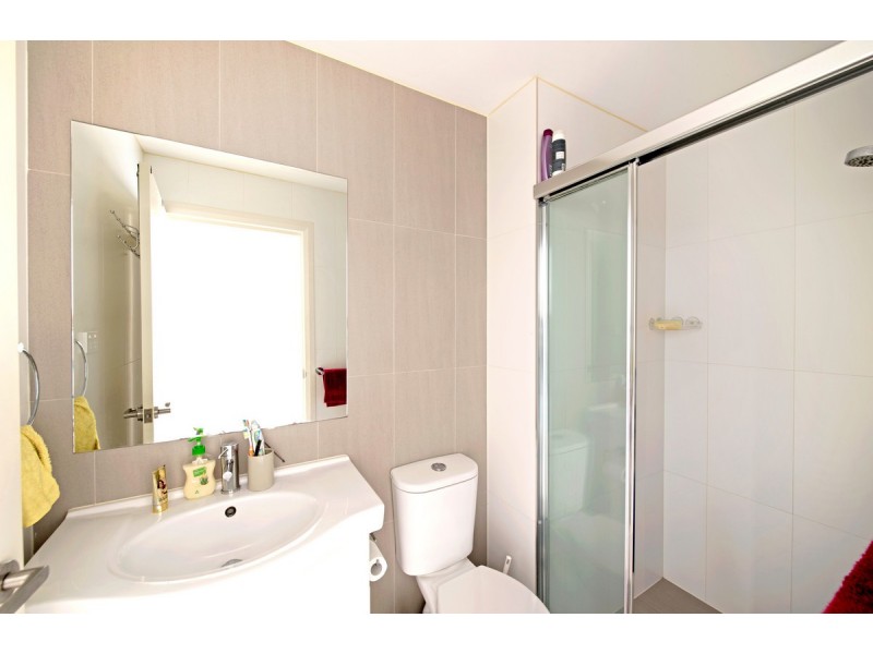 18/297 Flemington Road 2913′, Franklin ACT 2913