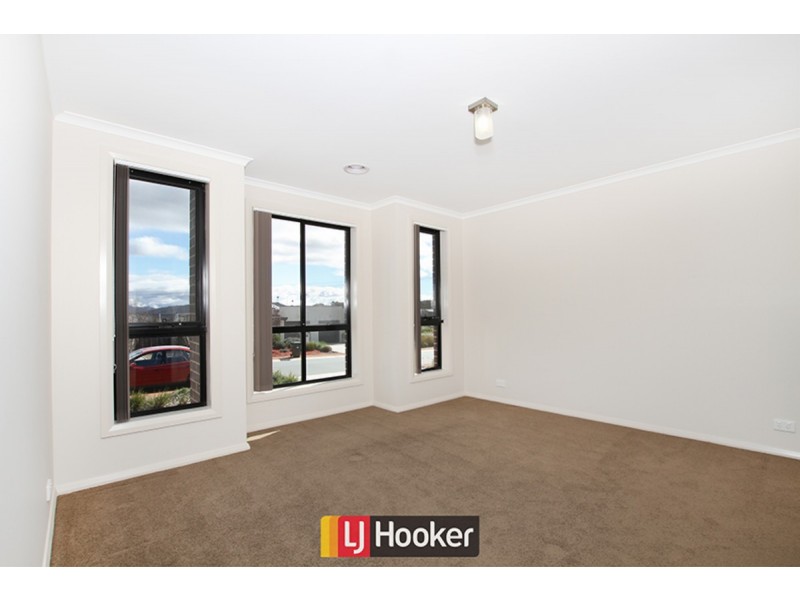 32 Heighway Street, Macgregor ACT 2615