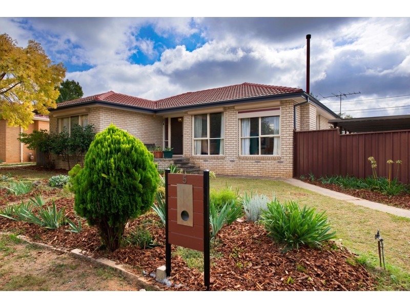 5 Altair Place, Giralang ACT 2617