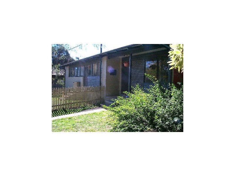 9 Dangar Place, Charnwood ACT 2615