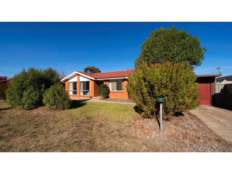 8 Woronora Street, Kaleen ACT 2617
