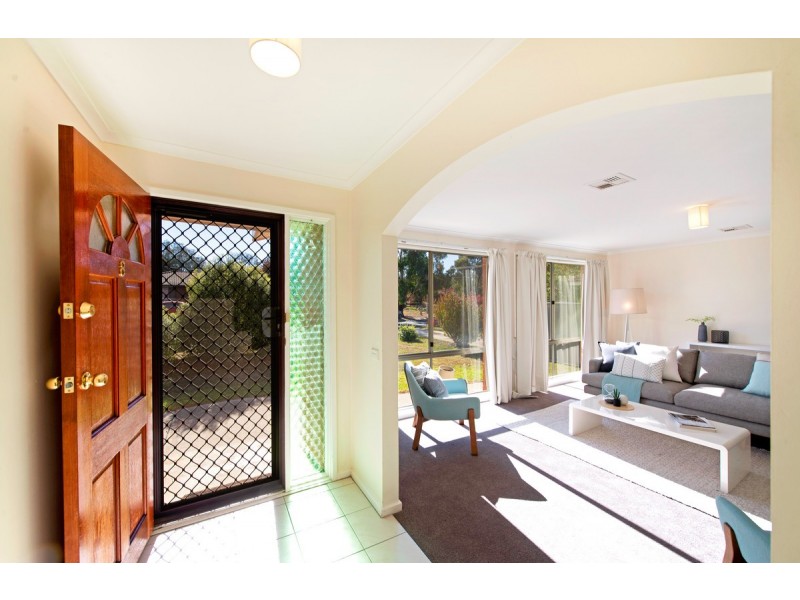 8 Woronora Street, Kaleen ACT 2617