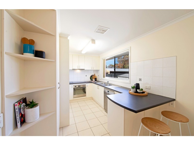 8 Woronora Street, Kaleen ACT 2617