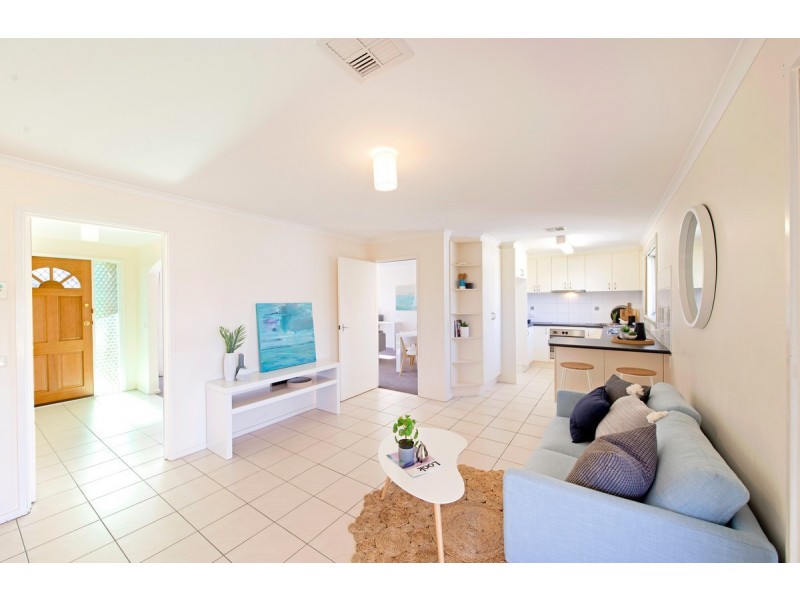 8 Woronora Street, Kaleen ACT 2617