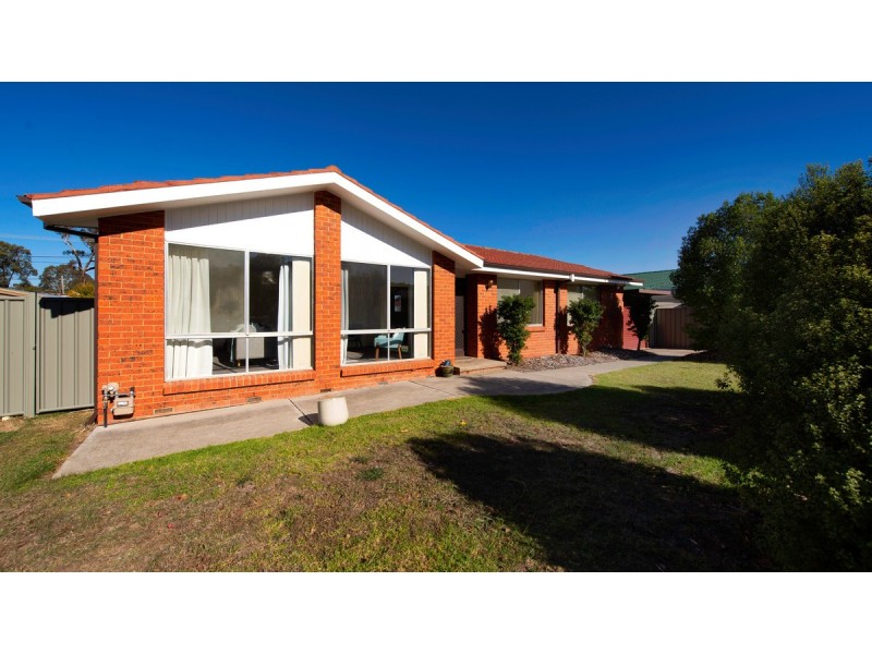 8 Woronora Street, Kaleen ACT 2617