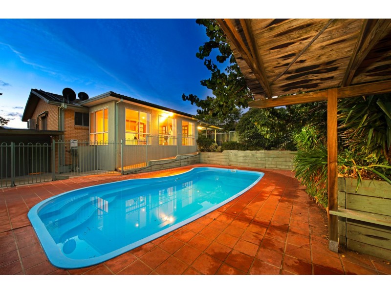 11 Phoenix Place, Giralang ACT 2617