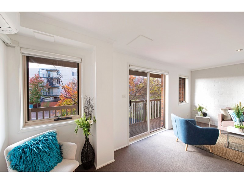 1/9 Totterdell Street, Belconnen ACT 2617