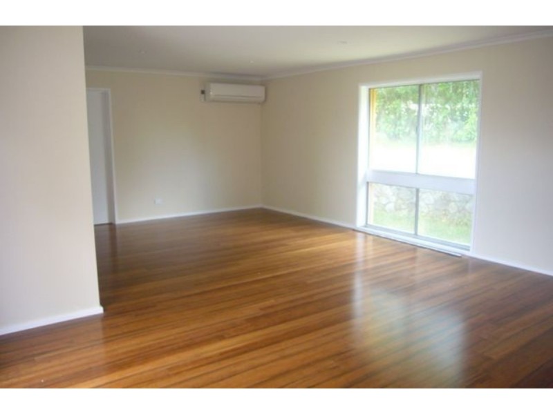 5 Lupus Place, Giralang ACT 2617