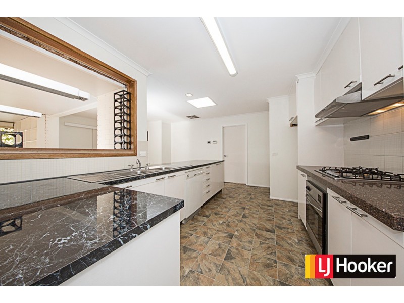 13 Fred Johns Crescent, Mckellar ACT 2617