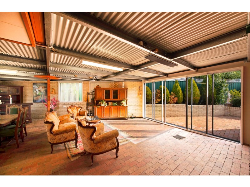 10 Meyrick Place, Florey ACT 2615
