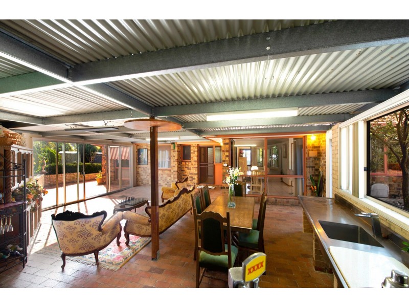 10 Meyrick Place, Florey ACT 2615