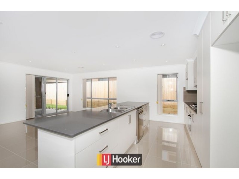 7 Peter Coppin Street, Bonner ACT 2914