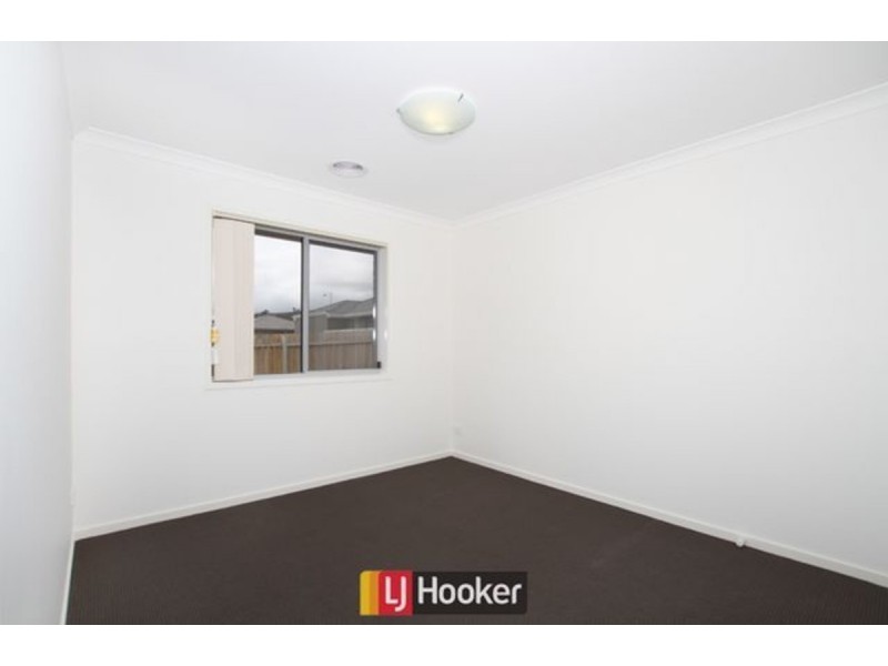 7 Peter Coppin Street, Bonner ACT 2914