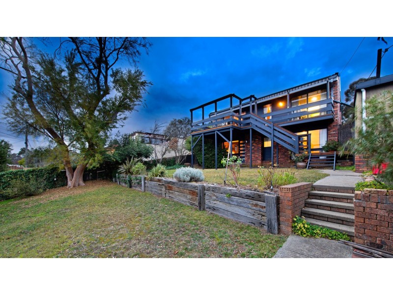 18 Sculptor Street, Giralang ACT 2617