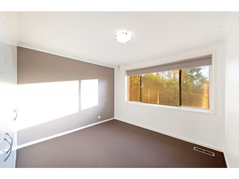 43 Hawkesbury Crescent, Farrer ACT 2607