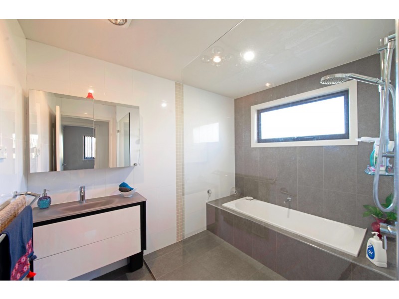 Unit 1/2 Ashburton Circuit, Kaleen ACT 2617