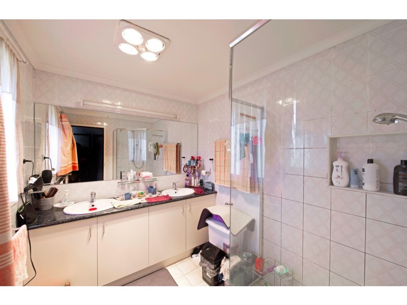 1 Tucana Street, Giralang ACT 2617