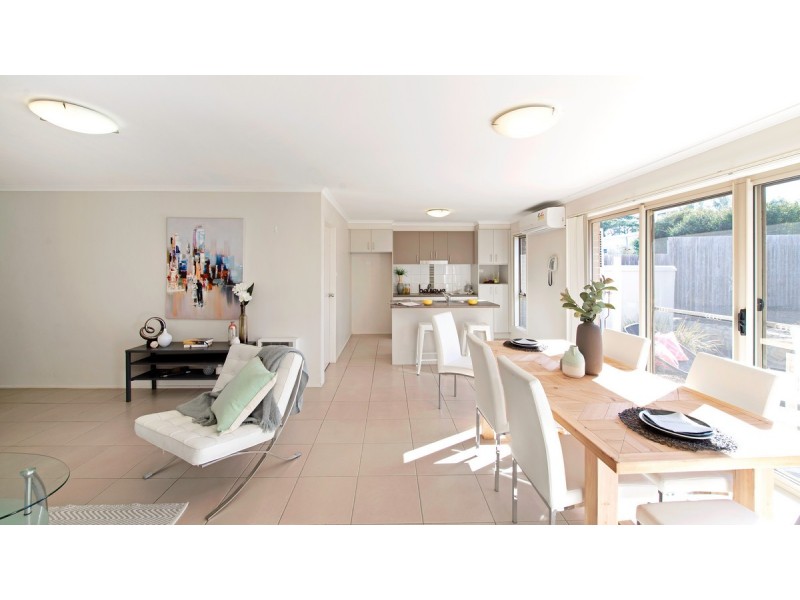 12 Hazelton Street, Macgregor ACT 2615