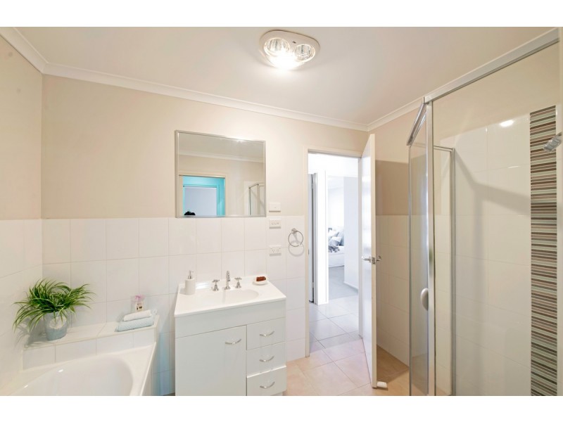 12 Hazelton Street, Macgregor ACT 2615