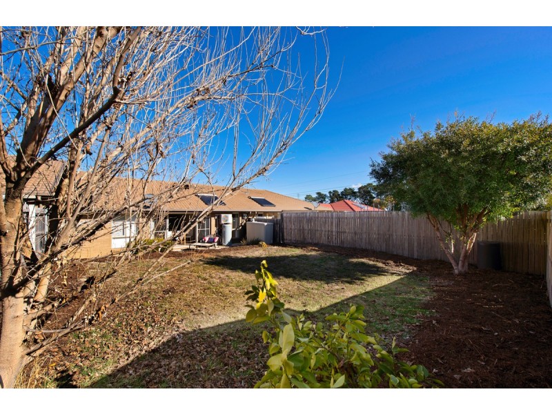 12 Hazelton Street, Macgregor ACT 2615