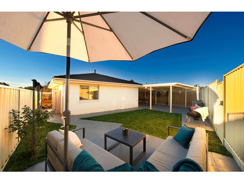 38 Jonsson Court, Dunlop ACT 2615