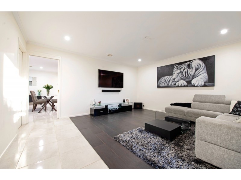 38 Jonsson Court, Dunlop ACT 2615