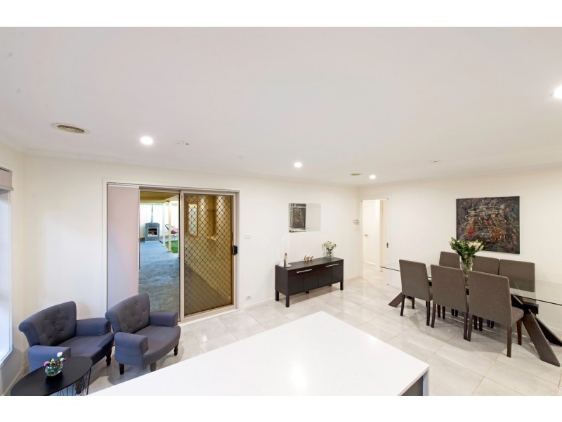 38 Jonsson Court, Dunlop ACT 2615