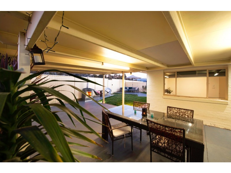 38 Jonsson Court, Dunlop ACT 2615