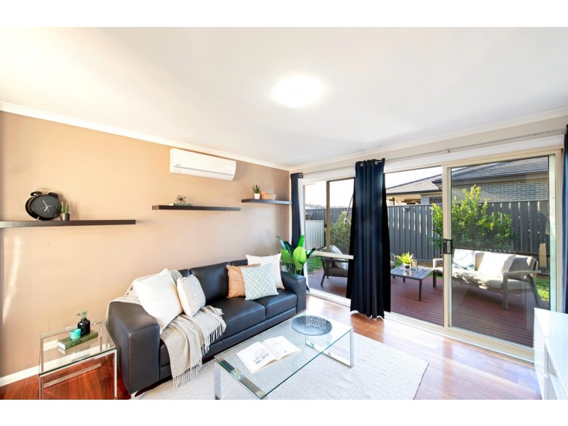8 Iterra Grove, Ngunnawal ACT 2913