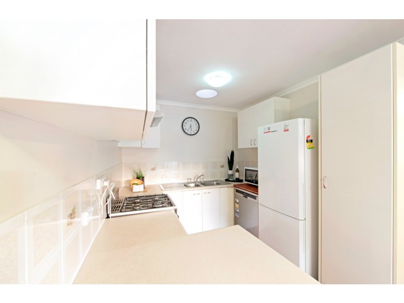 8 Iterra Grove, Ngunnawal ACT 2913
