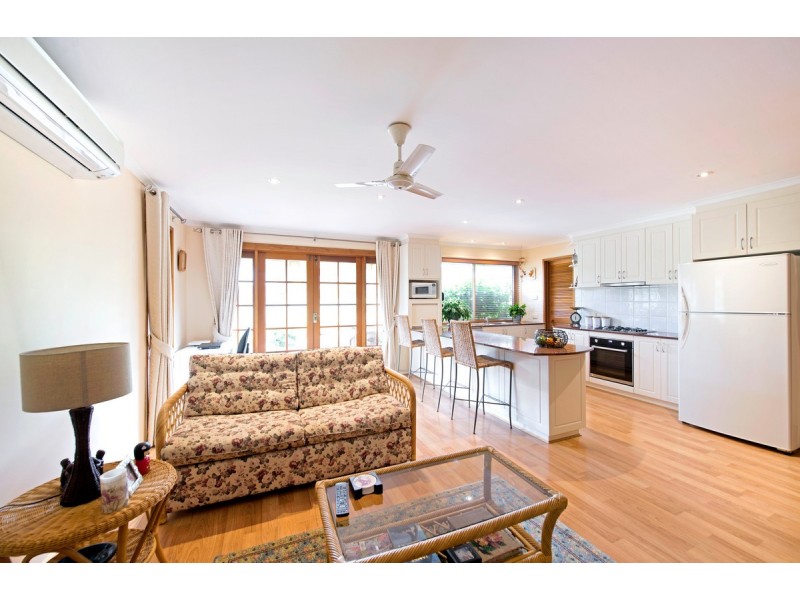 3 Denny Street, Latham ACT 2615