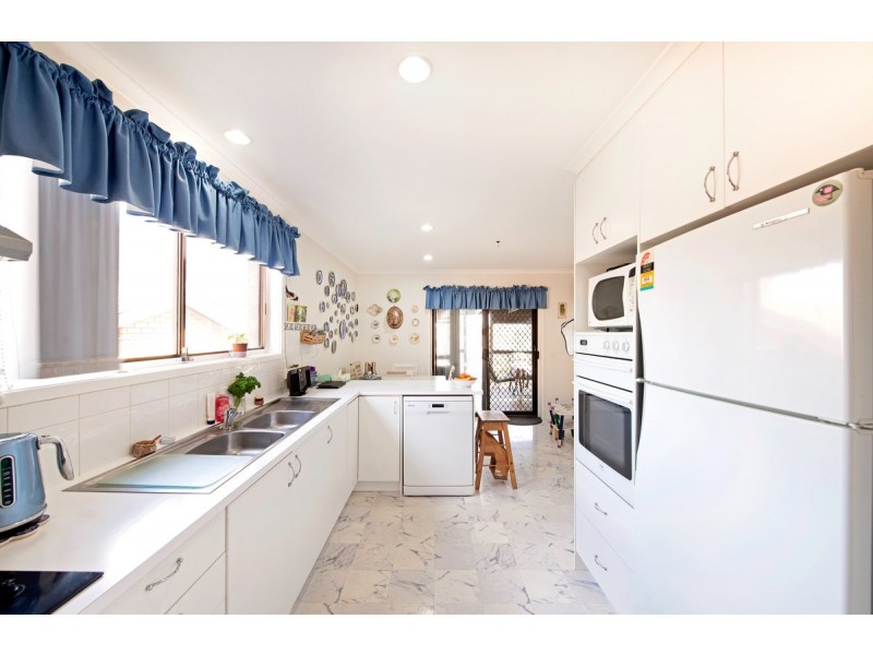 4 North Place, Charnwood ACT 2615