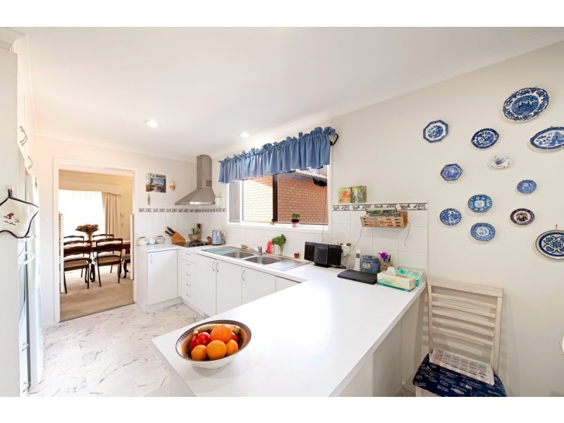 4 North Place, Charnwood ACT 2615