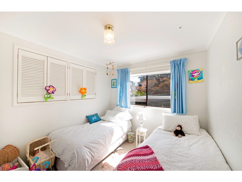 4 North Place, Charnwood ACT 2615