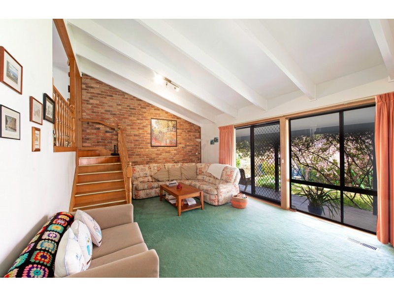 4 North Place, Charnwood ACT 2615