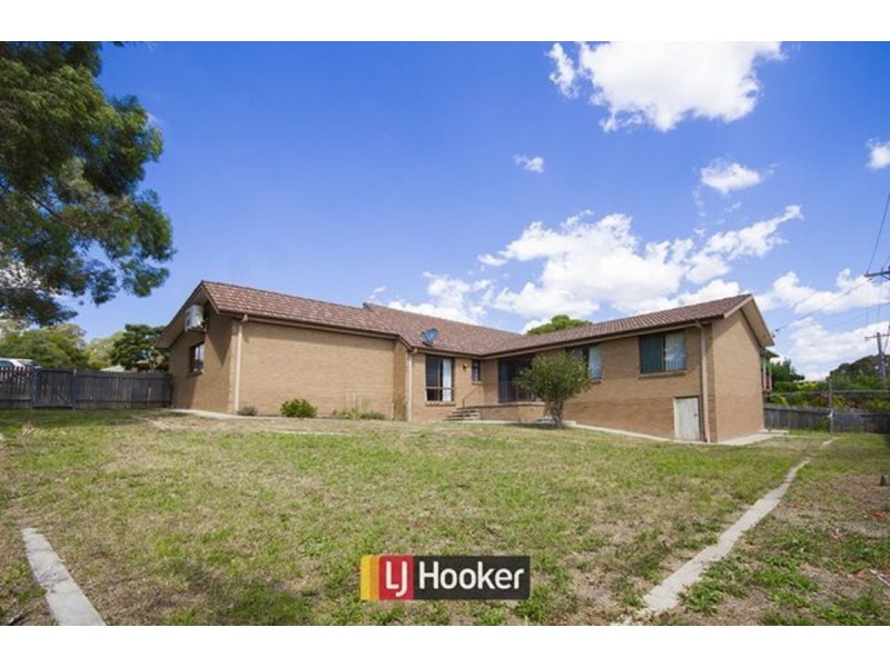 22 Sturdee Crescent, Monash ACT 2904