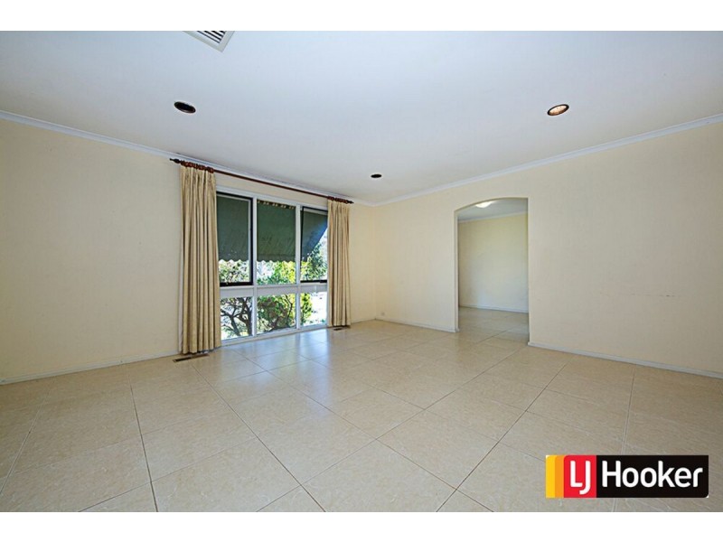 32 Clarey Crescent, Spence ACT 2615