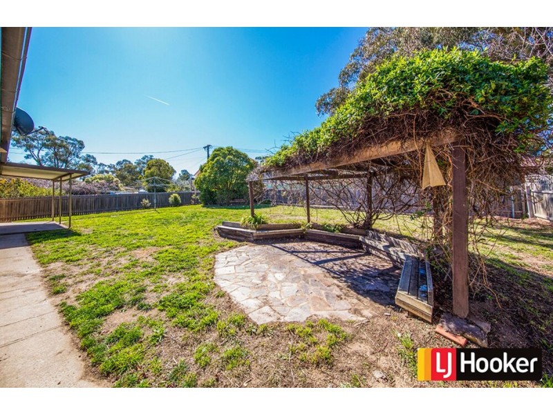 32 Clarey Crescent, Spence ACT 2615